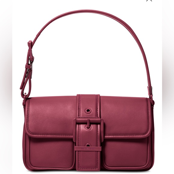 Michael Kors - Picture 1 of 6